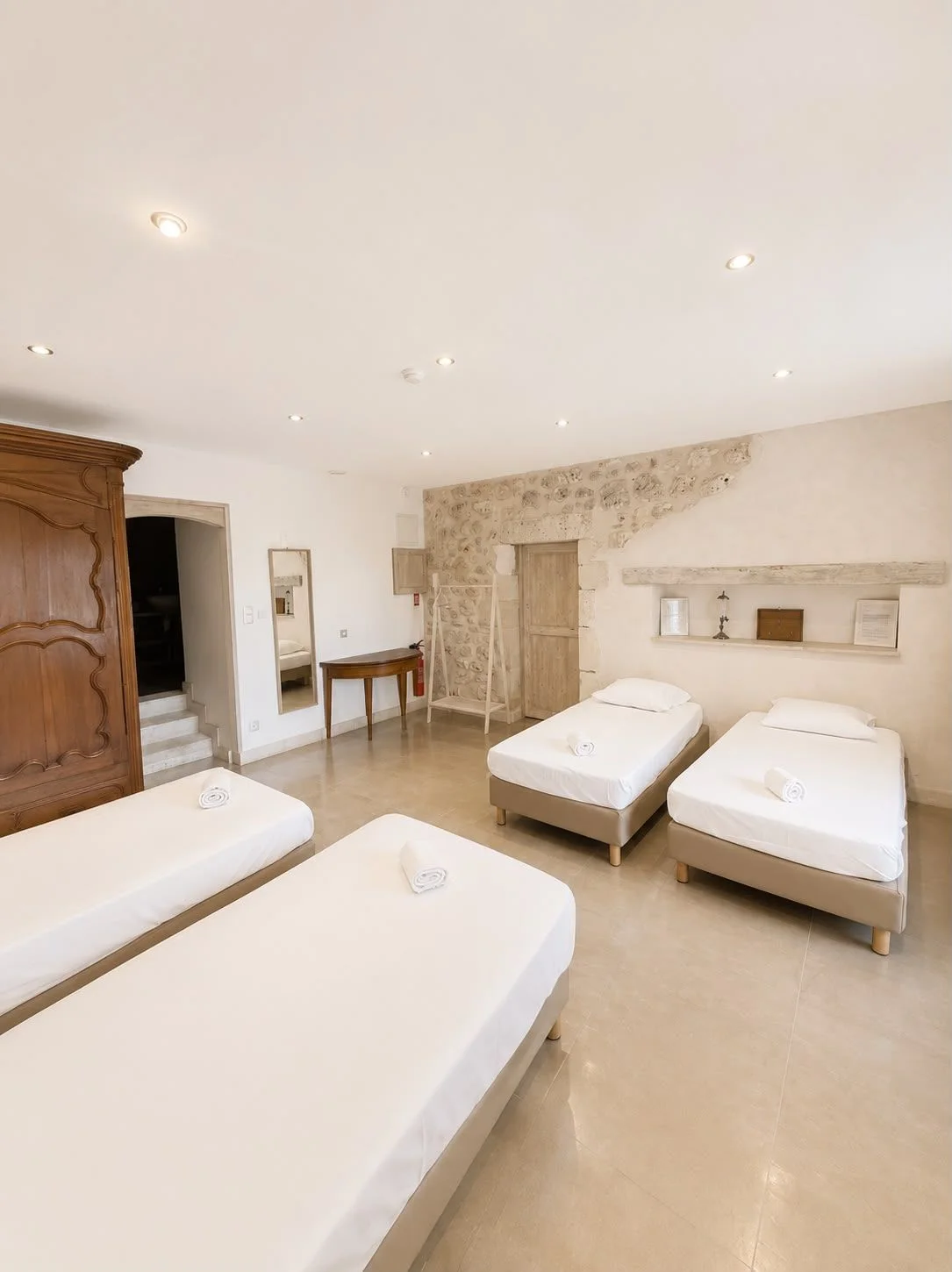 Caramel accommodation
